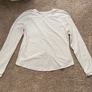 Lululemon Rise and Run shirt